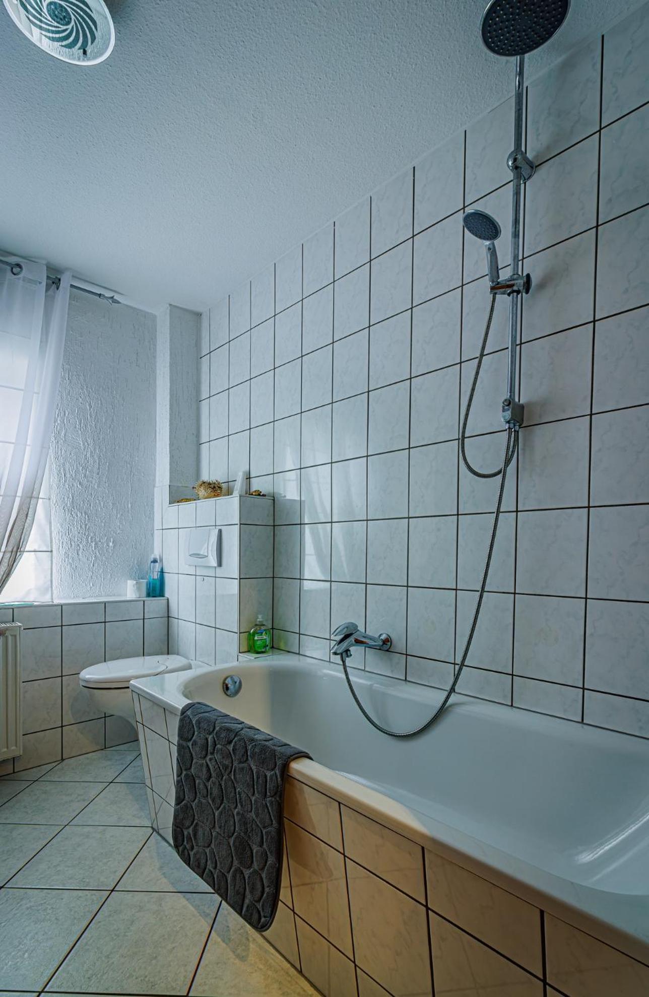 Wohnen Ueber Einem Mediterranen Restaurant,apartment 2 Oder 3 Apartment Leipzig